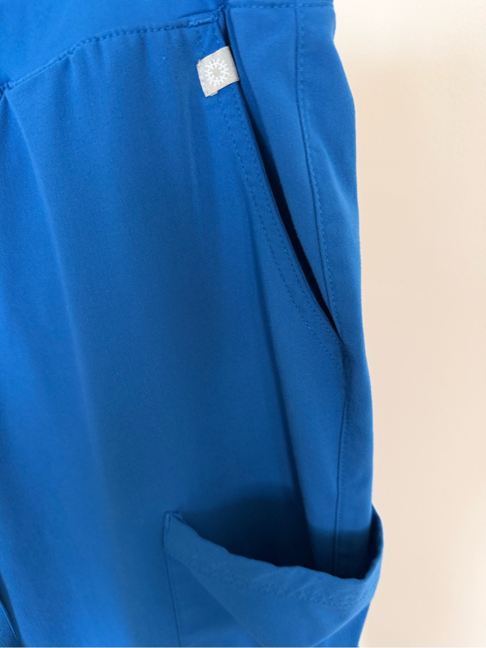 Hypothesis Drawstring Scrub Pants - Picture 2 of 9